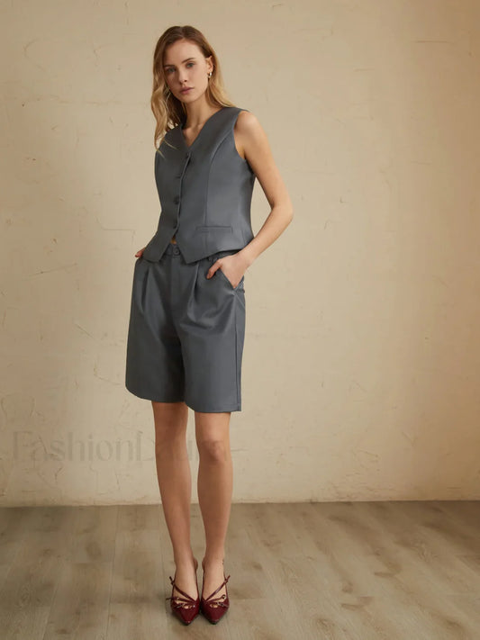 Solid Waistcoat Graceful With Shorts Set
