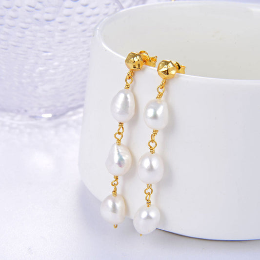 Vintage Dripping Pearl Linked Drop Earrings White