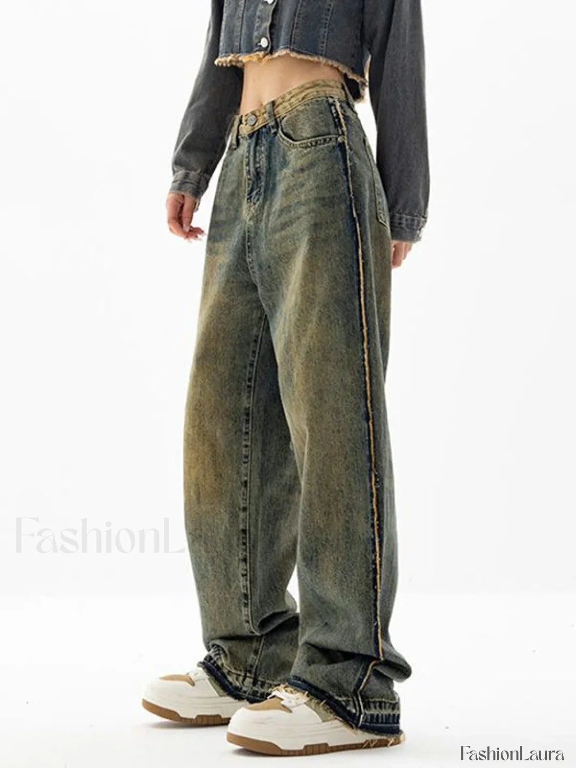 Vintage Wash Distressed Boyfriend Jeans
