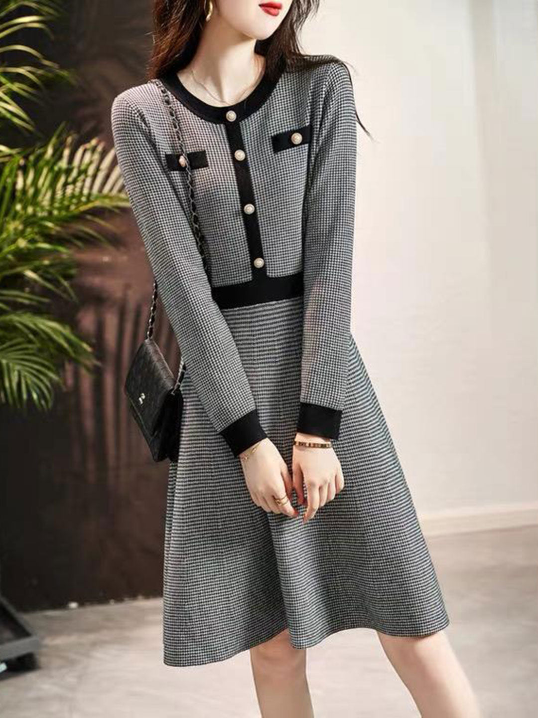 Sarah Elegant Style Round Neck Knitted Dress