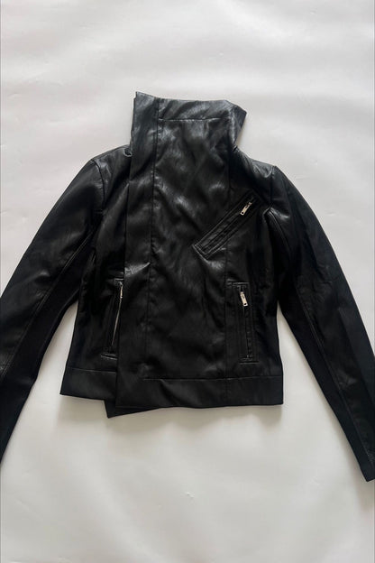 Deconstructed Lapel Waist-fit Short Leather Biker Jacket