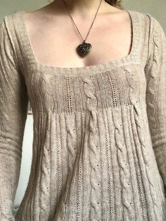 Low Cut Square Neck Long Sleeve Knits
