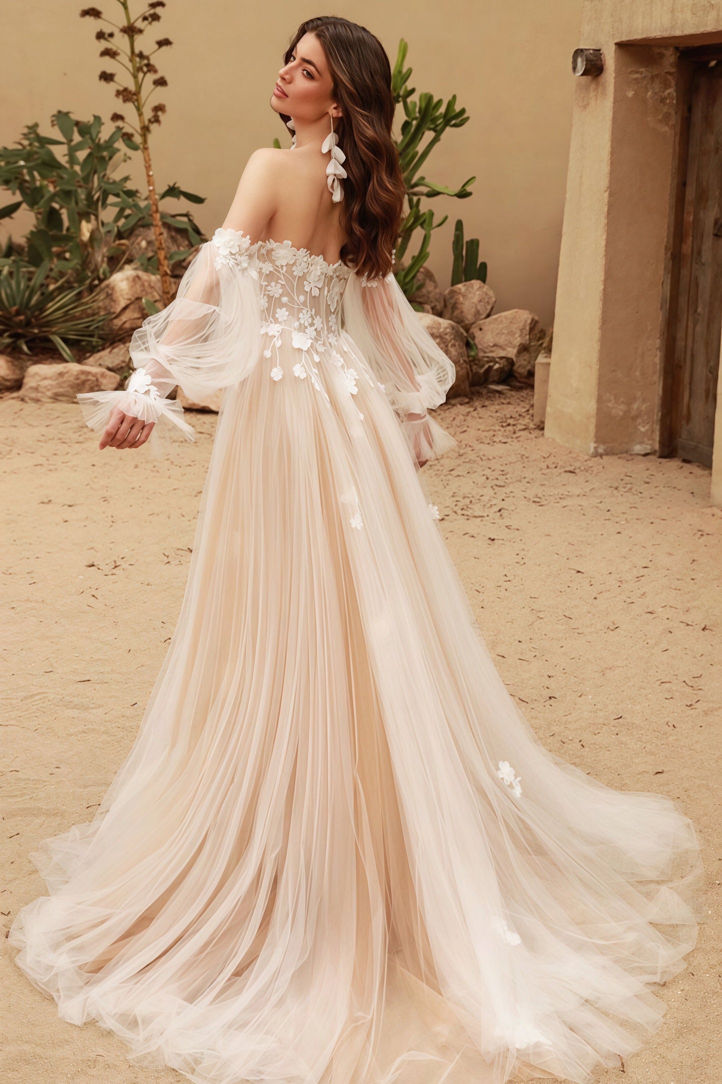 Strapless Vintage Lace Off Shoulder Wedding Dress