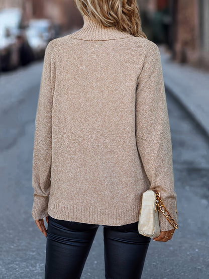 Jersey clásico de punto de cuello alto marrón para mujer | Ideal para otoño/invierno