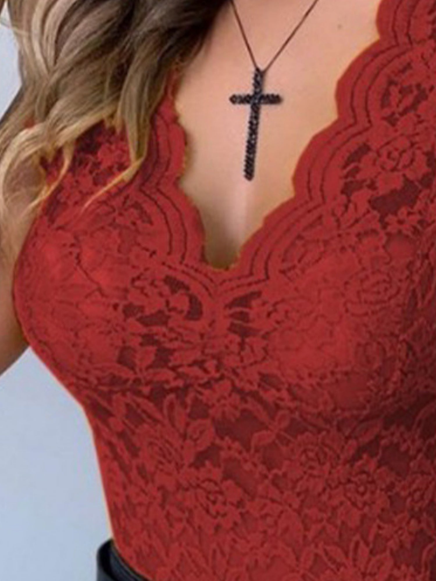 Lace Flowers Perspective V-neck Vest