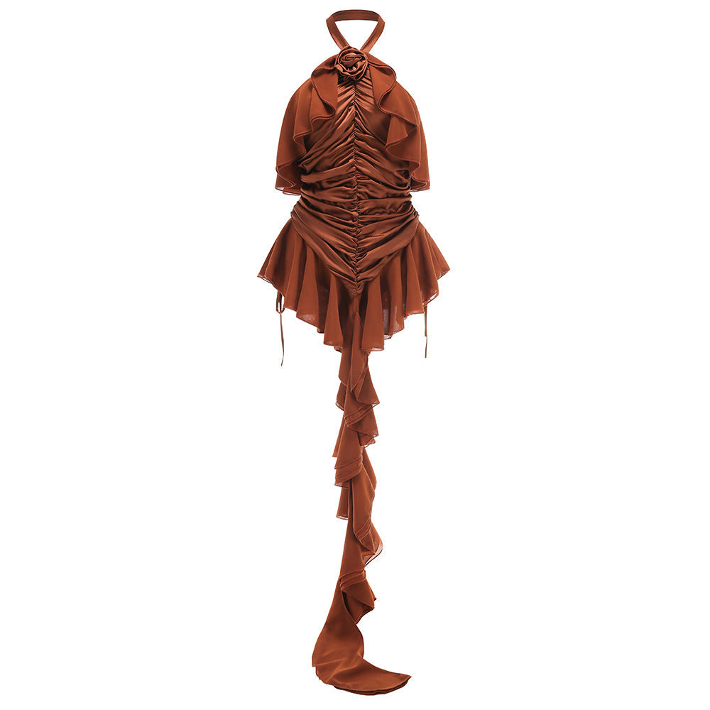 Minivestido tailandés chic con toques de rosa
