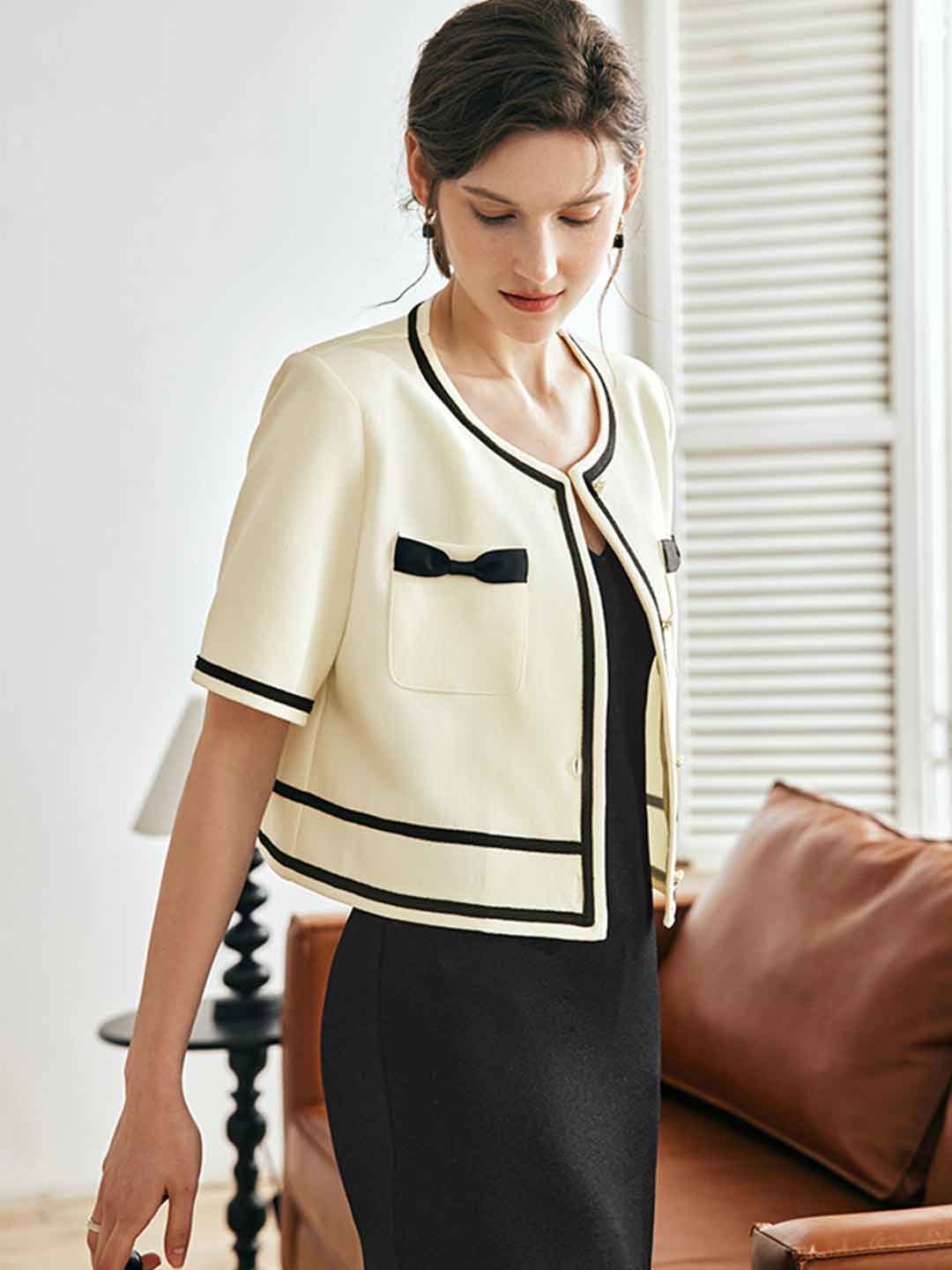 Layla Elegant Contrast Color Bow Pocket Cardigan