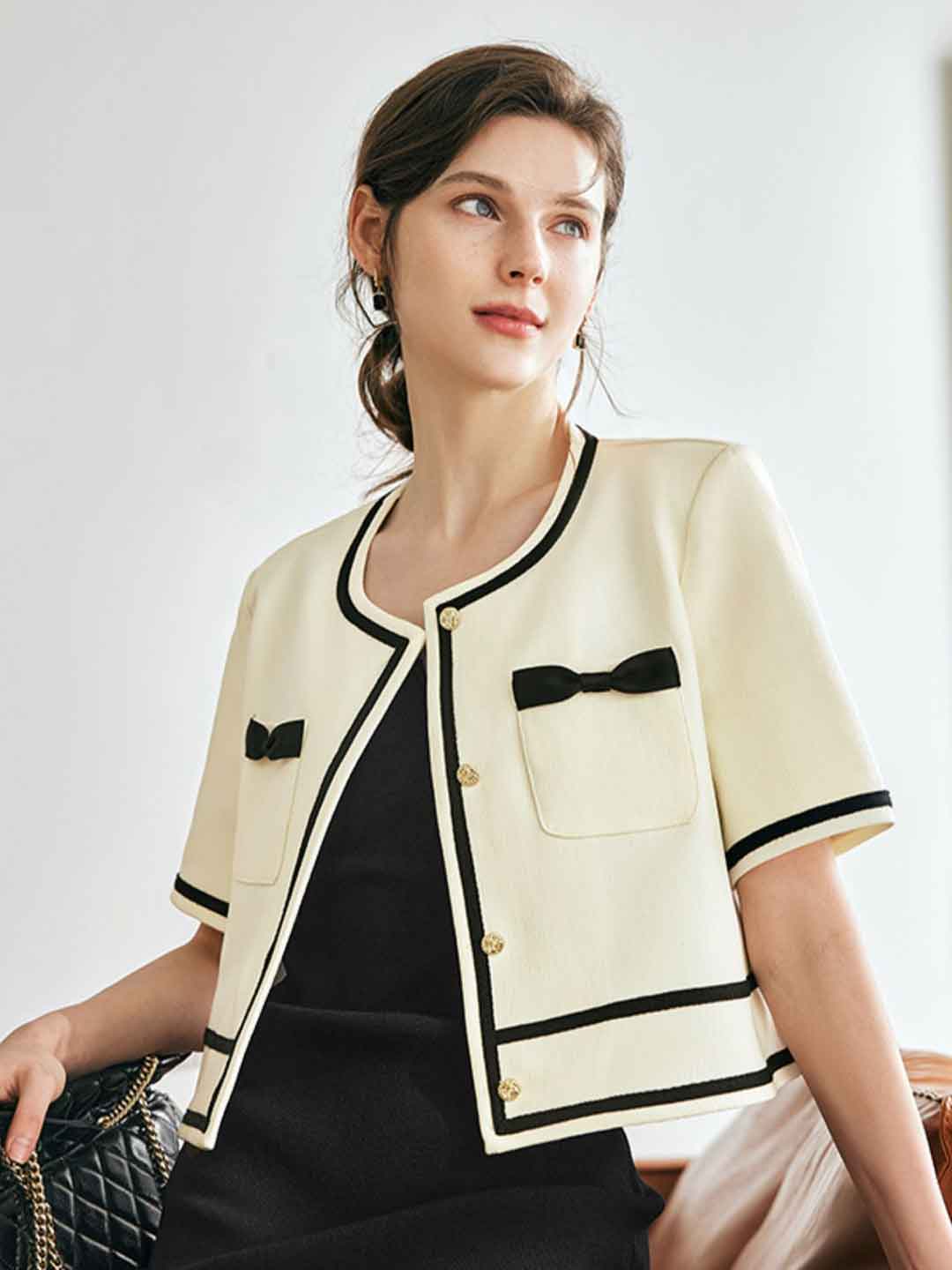 Layla Elegant Contrast Color Bow Pocket Cardigan