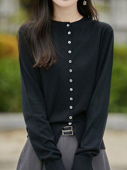 Taylor Classic Crew Neck Solid Color Knitted Cardigan