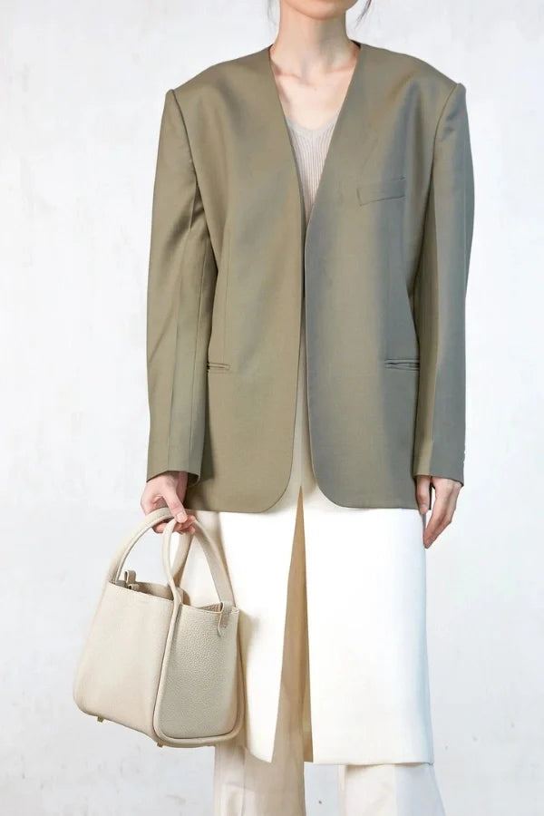 Minnie Medium Bucket Bag