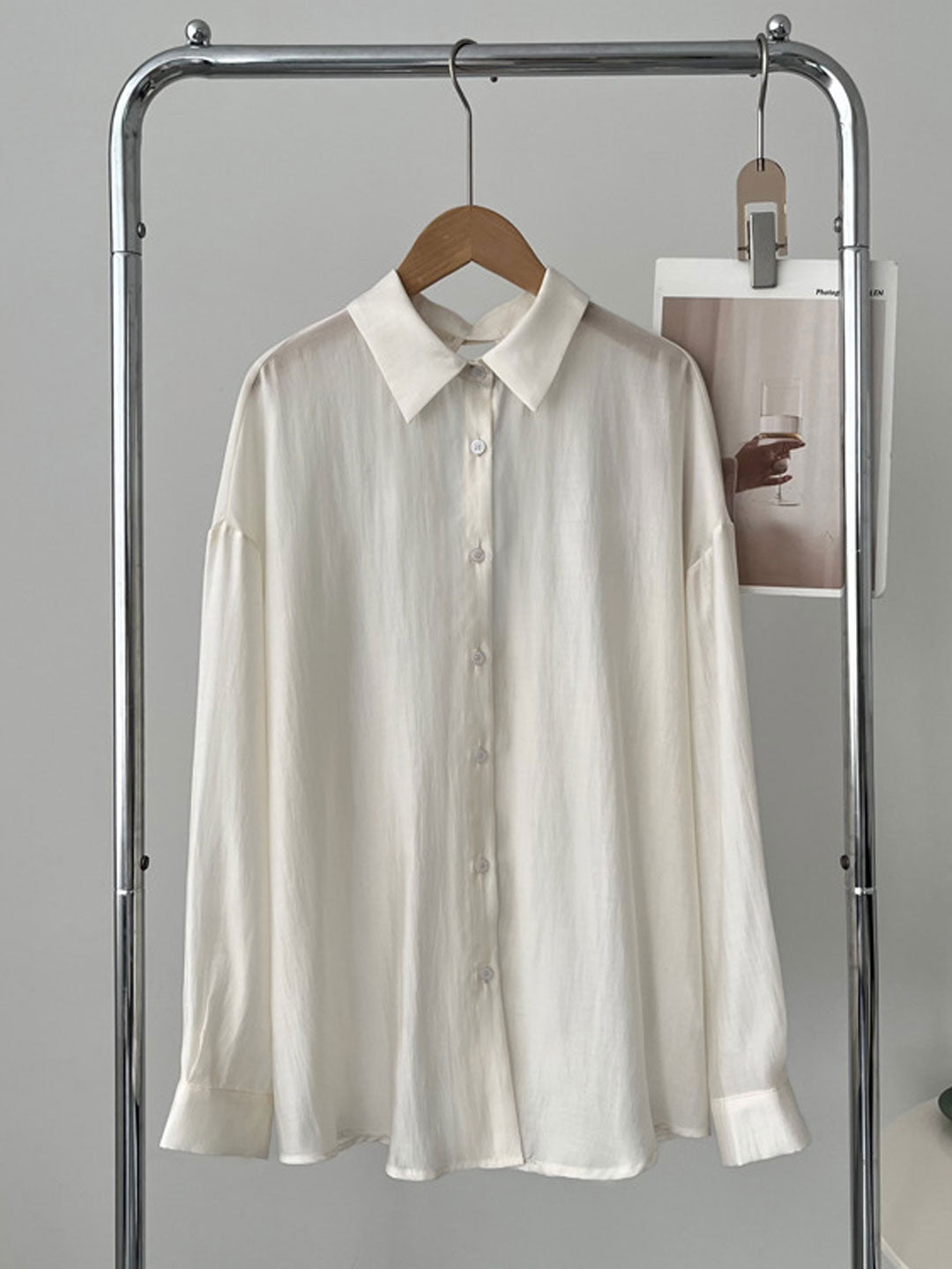 Olivia Loose Lapel Hollowed Back Slit Shirt