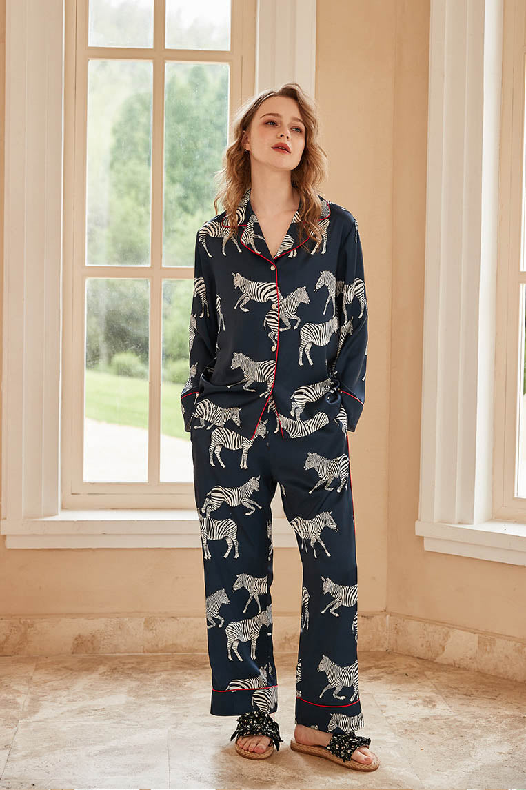 Conjunto de pijama con estampado de cebra