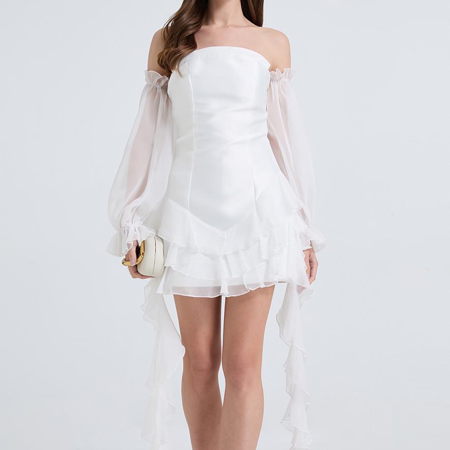 Women Elegant One Line Shoulder Strapless Little Dress With Pinched Waist
