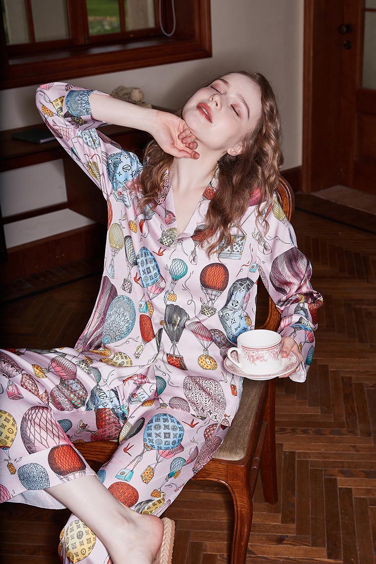 Conjunto de pijama con globo aerostático de Foundation