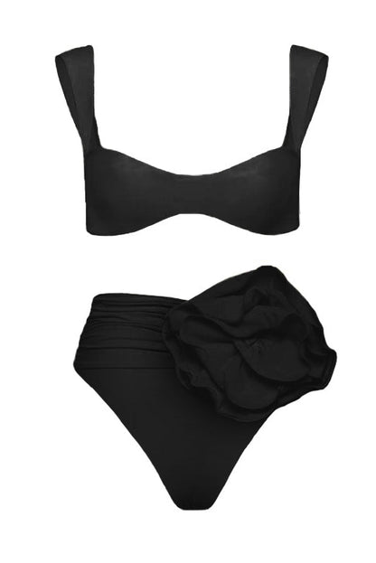 Conjunto de bikini fruncido con adornos