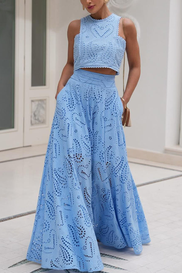 Paris Dreaming Embroidered Lace High Rise Elastic Waist Pocketed Maxi Skirt 