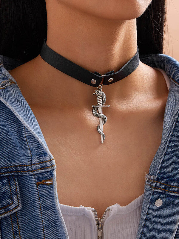1pc Serpentine Charm PU Choker for Women