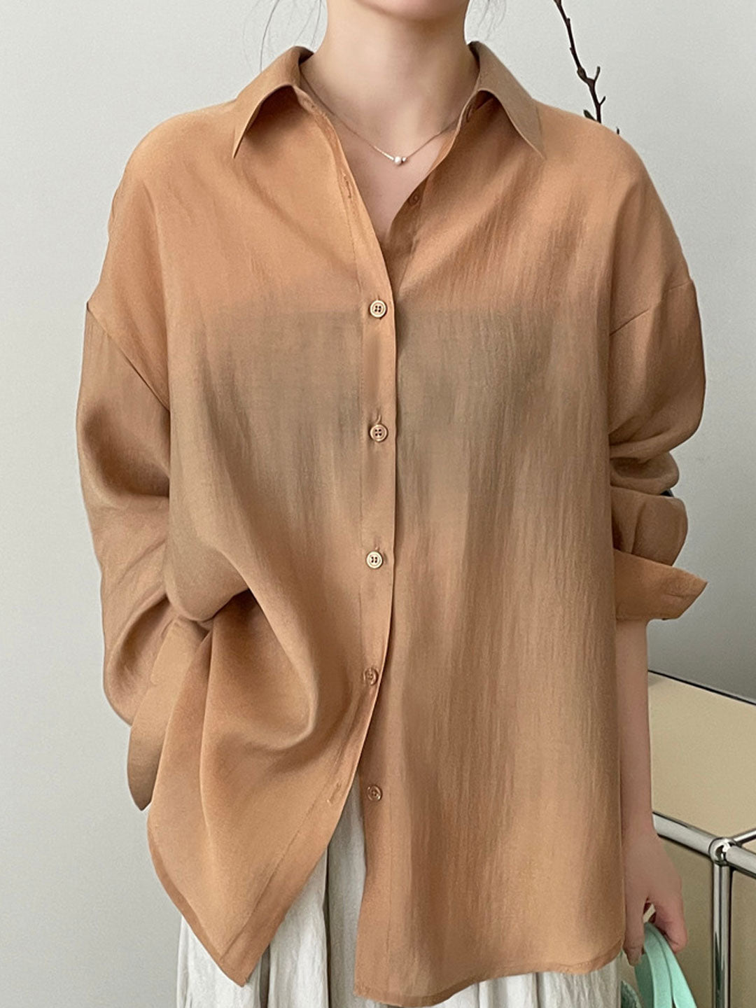 Olivia Loose Lapel Hollowed Back Slit Shirt