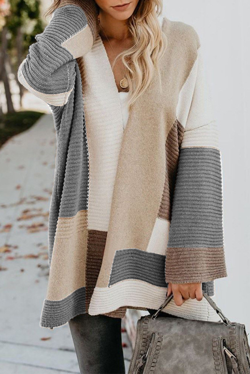 Prendas de abrigo informales con cuello en V y patchwork en bloques de colores