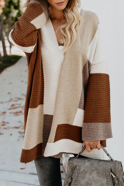Prendas de abrigo informales con cuello en V y patchwork en bloques de colores