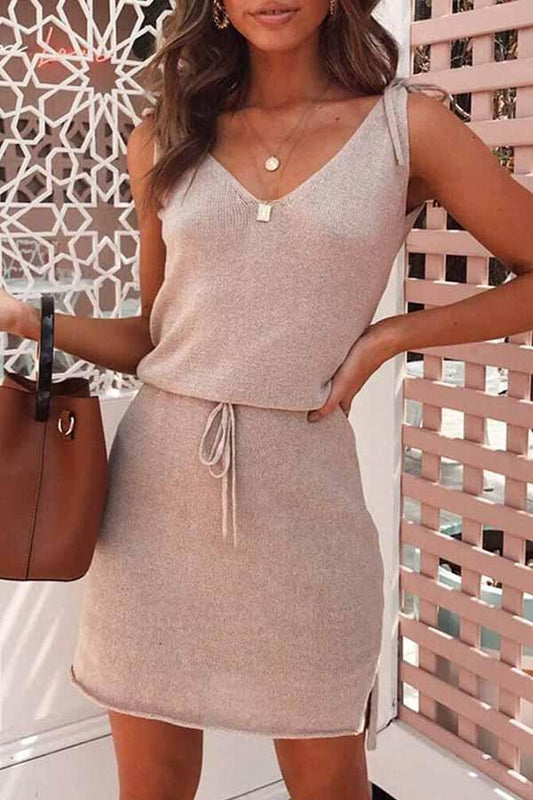 Vestidos casuales con falda y cintura de cuello redondo y patchwork liso