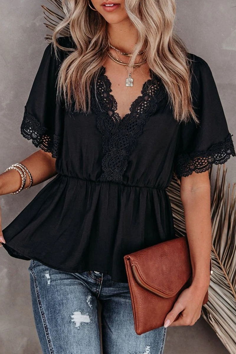 Blusa elegante de moda con cuello en V y frenillo ahuecado de encaje sólido