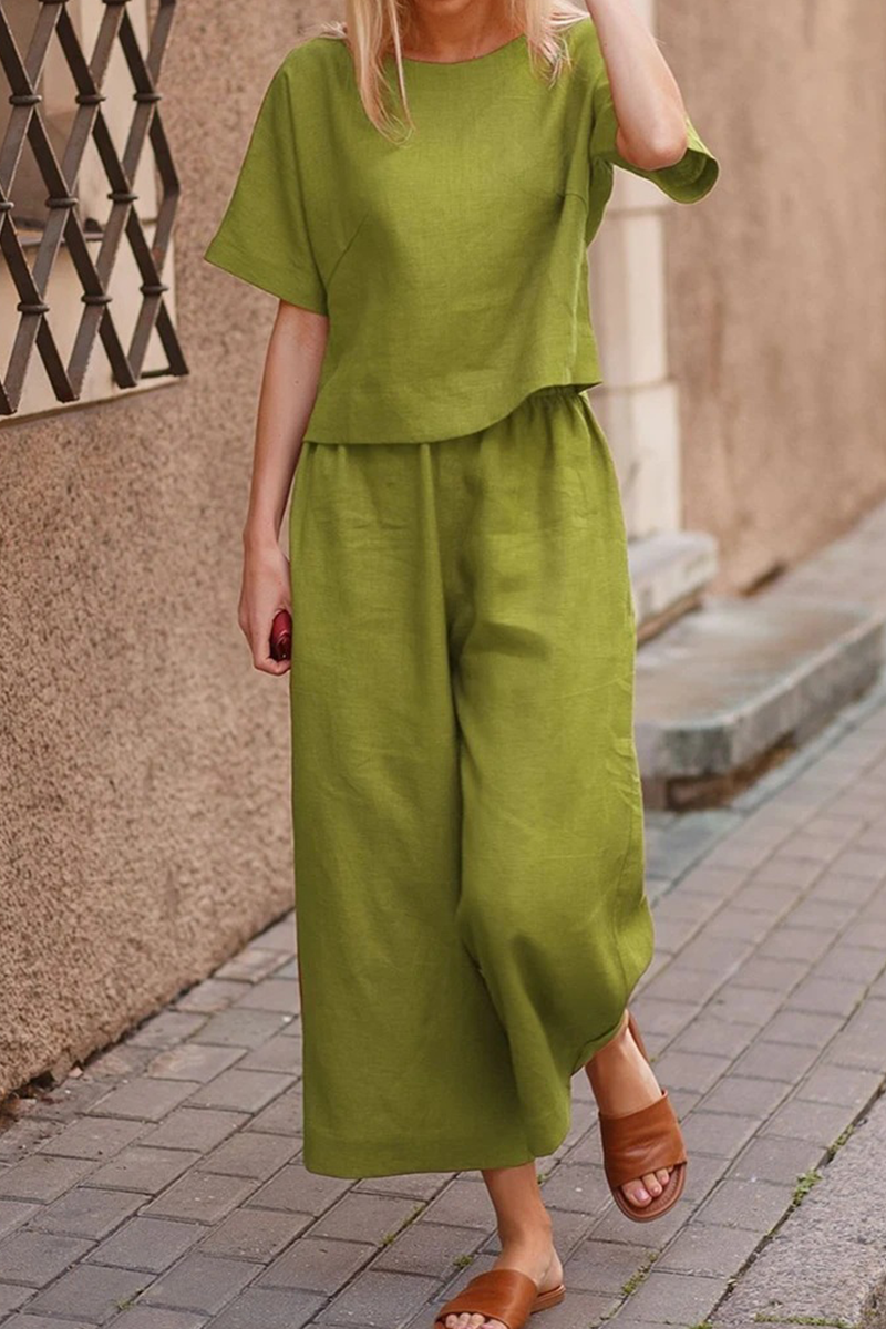 Conjunto informal liso básico de cuello redondo y manga corta de dos piezas (3 colores)