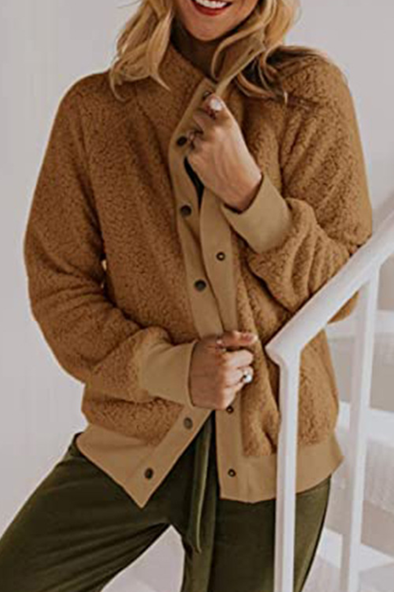 Prendas de abrigo con cuello mandarín, hebilla de unión dividida sólida