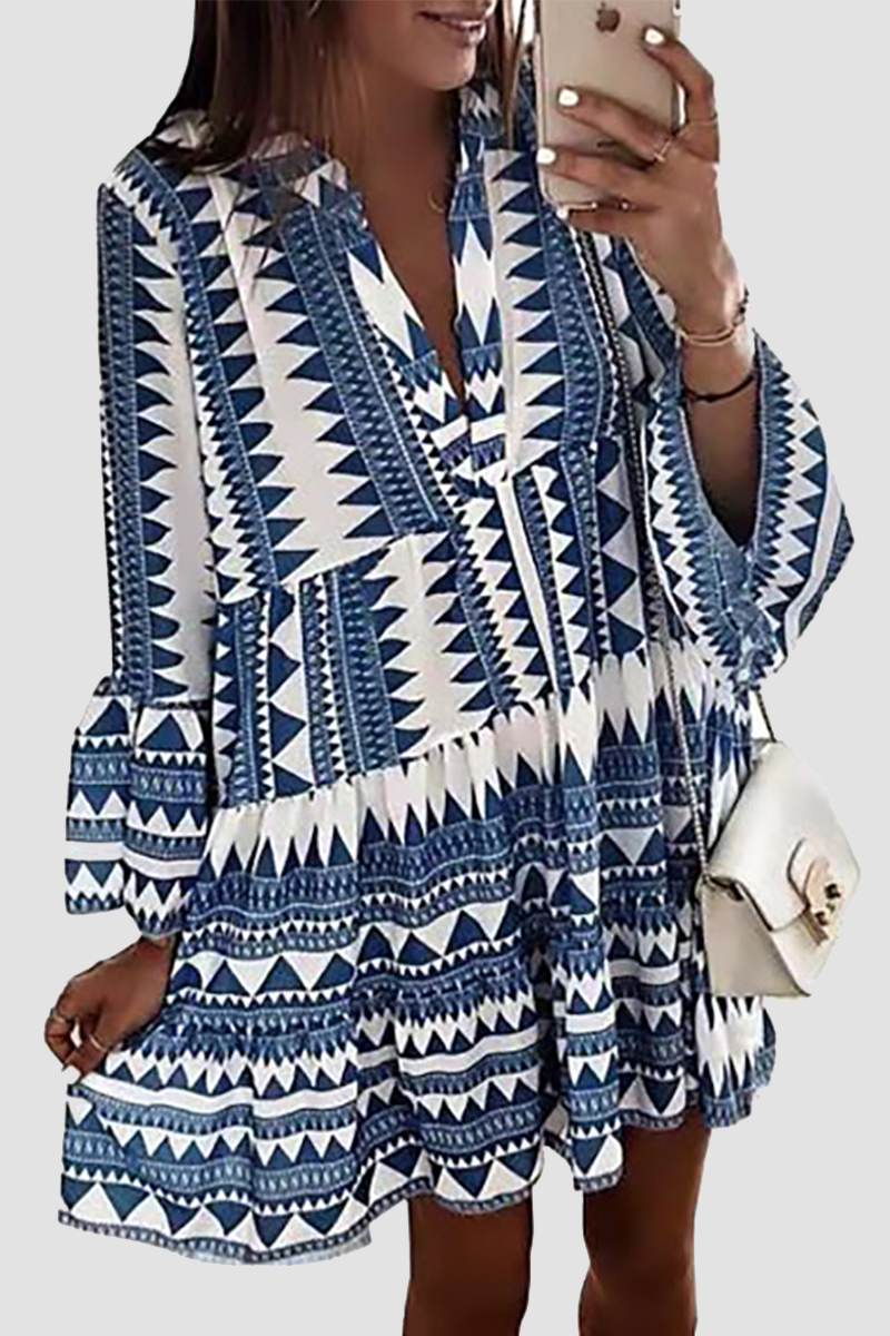 Vestidos casuales con estampado de patchwork, volantes, cuello en V y falda pastel