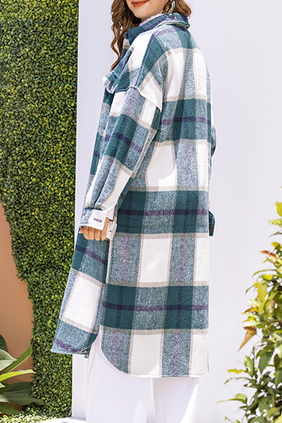 Prenda exterior informal de cuello vuelto con hebilla y bolsillo a cuadros