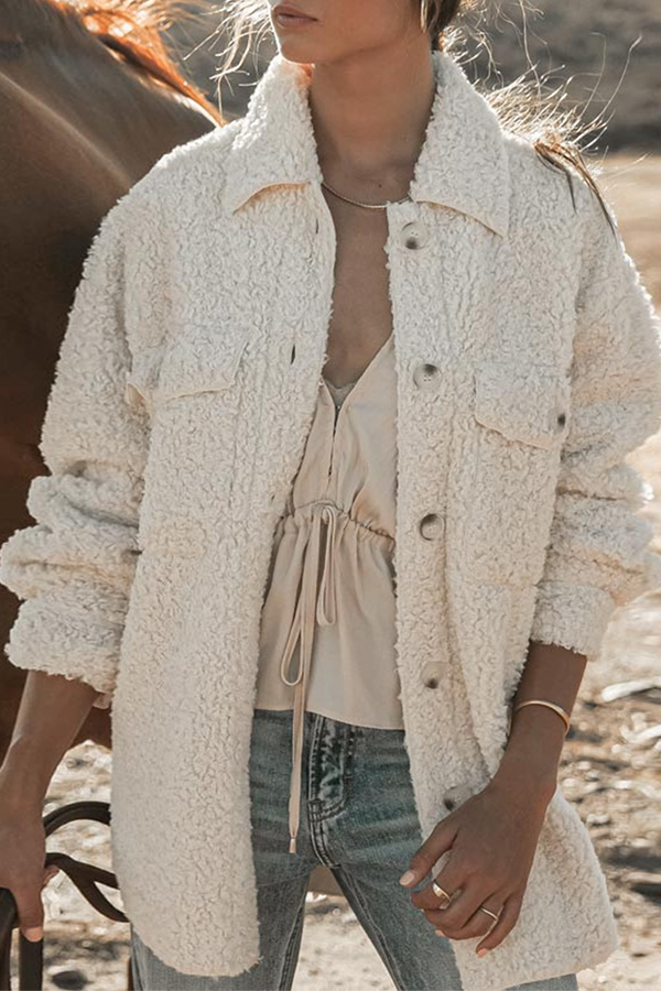 Prenda exterior informal de cuello vuelto con hebilla y bolsillo liso