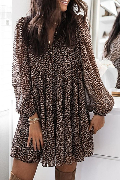 Elegante vestido de corte A con escote en V, volantes y hebillas estampadas