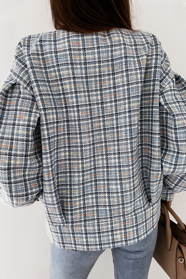 Prendas de abrigo informales con cuello redondo y hebilla a cuadros