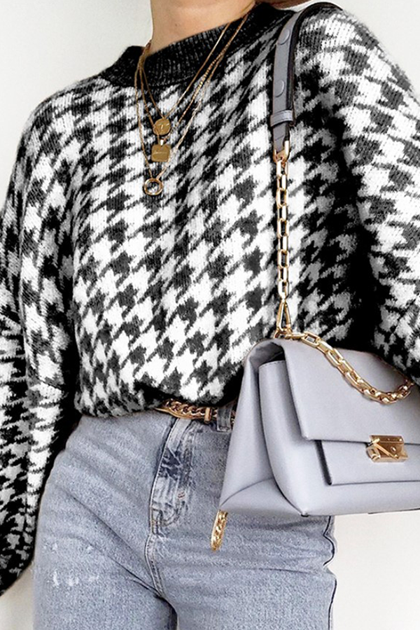 Suéter de cuello redondo con contraste de patchwork geométrico de moda urbana (3 colores)