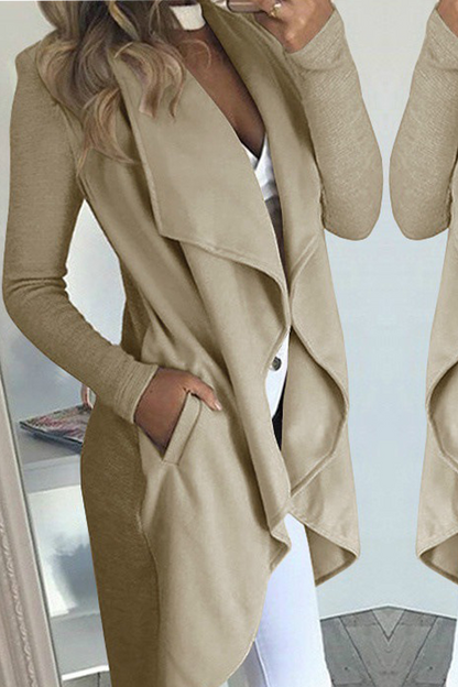 Prendas de abrigo informales con cuello vuelto y parches sólidos