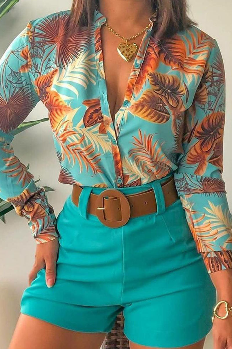 Conjunto de dos piezas con cuello vuelto, manga larga y estampado informal de patchwork y hebilla