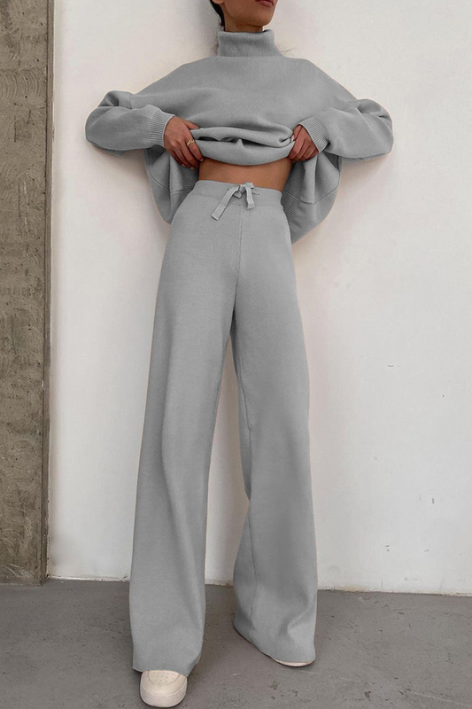 Conjunto informal de dos piezas con cuello alto, manga larga y parches sólidos