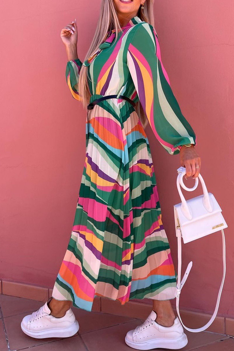 Vestidos casuales con falda y cuello alto, con abertura en la cintura y estampado