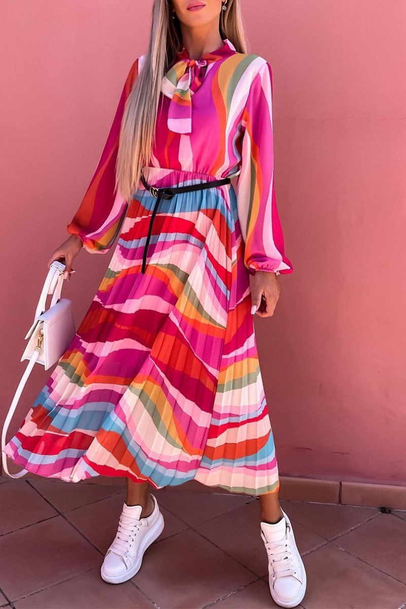 Vestidos casuales con falda y cuello alto, con abertura en la cintura y estampado