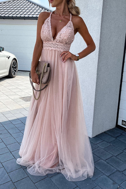 Vestidos sexis con falda de pastel y cuello halter de malla sólida