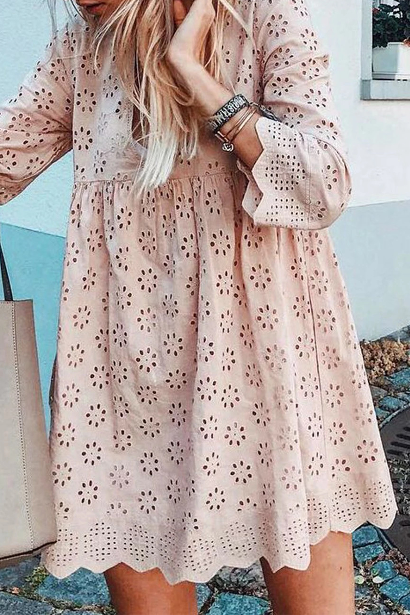 Vestidos casuales de patchwork liso con cuello en V y falda pastel