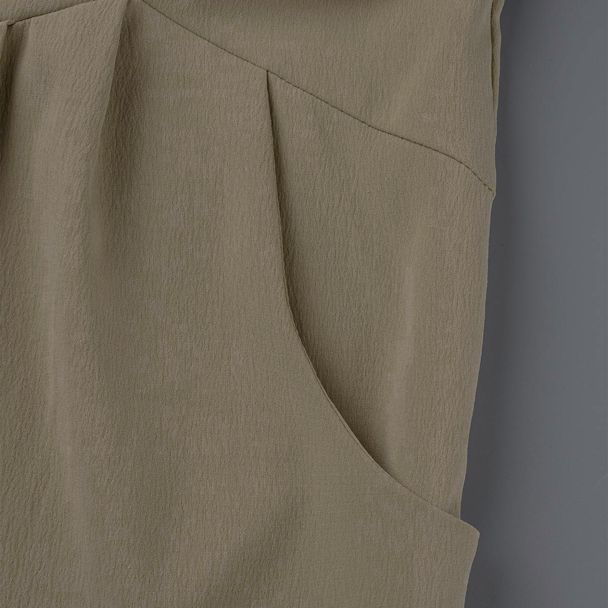 Monos casuales holgados con cuello cuadrado y abertura en la parte delantera (13 colores)