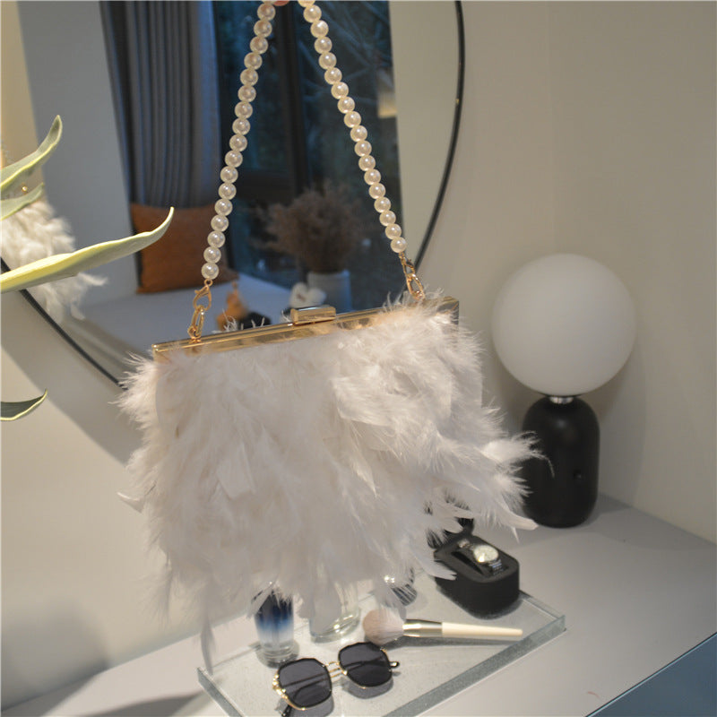 Daily Party Patchwork Feathers Chains Pearl Bags(3 Colors)