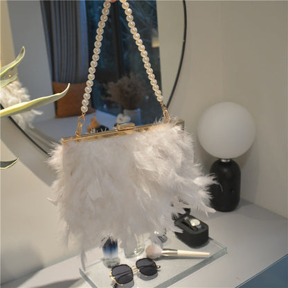 Daily Party Patchwork Feathers Chains Pearl Bags(3 Colors)