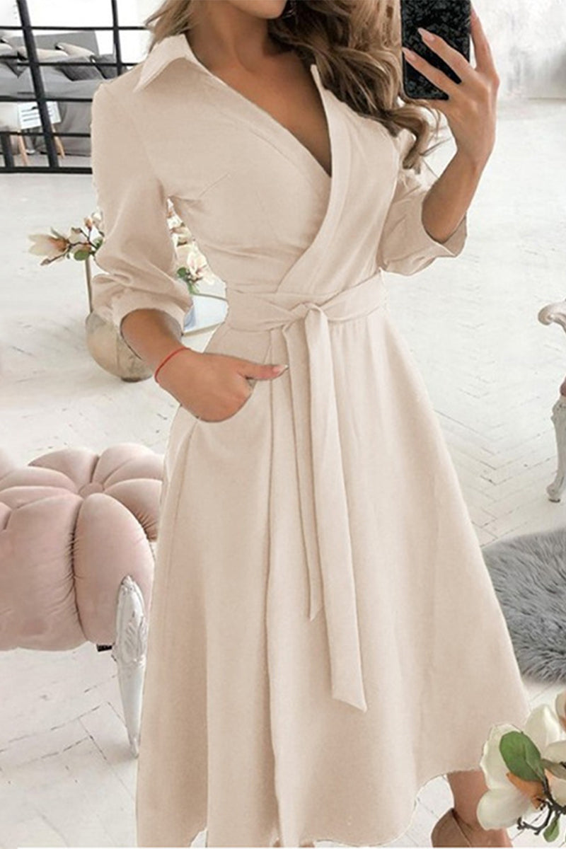 Vestidos elegantes de corte A con cuello vuelto y estampados