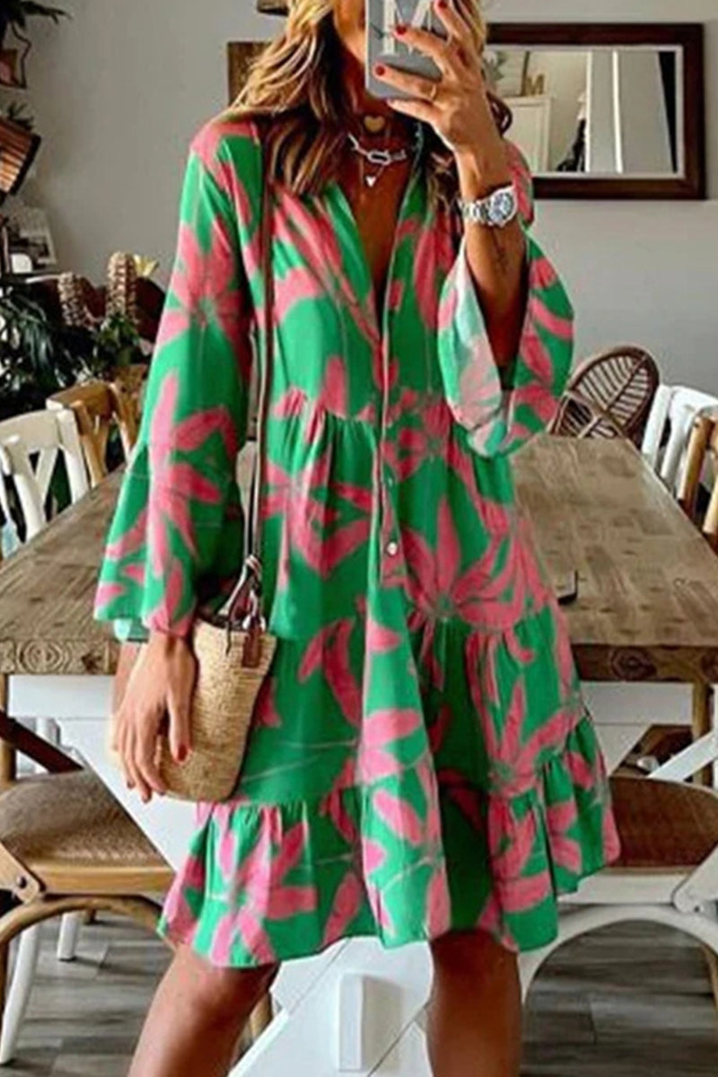 Elegante vestido universitario de patchwork floral con escote en V y falda de un solo paso