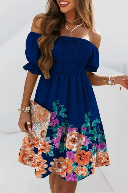 Vestidos sexis con hombros descubiertos y estampados de patchwork