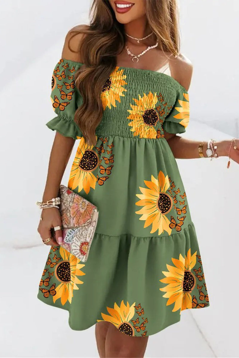 Vestidos sexis con hombros descubiertos y estampados de patchwork