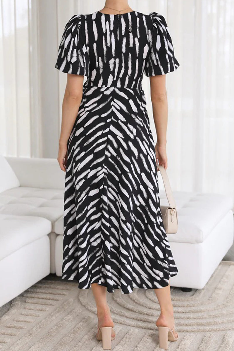 Vestidos elegantes y dulces con falda y escote en V y retazos geométricos