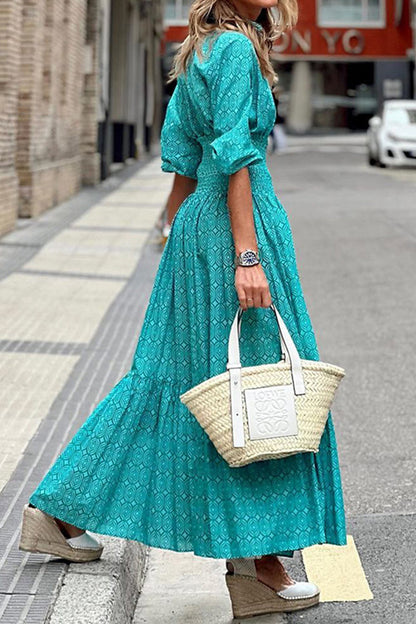 Vestidos casuales elegantes con cuello camisero y pliegues geométricos en forma de A